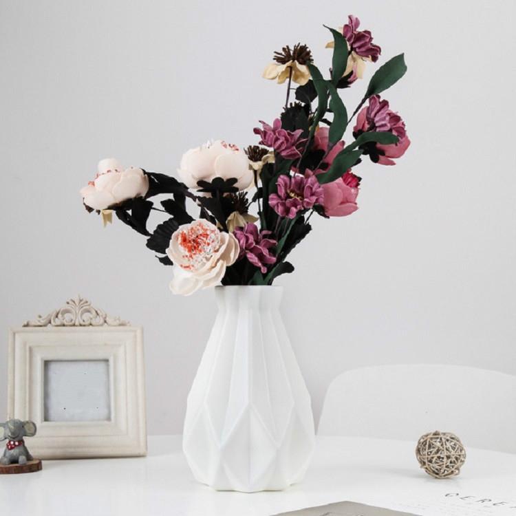 V562-A106544940DBT-202502272036-00 Drop-resistant Vase for Creative Living Room Flower Arrangements - Milk White - Image 1