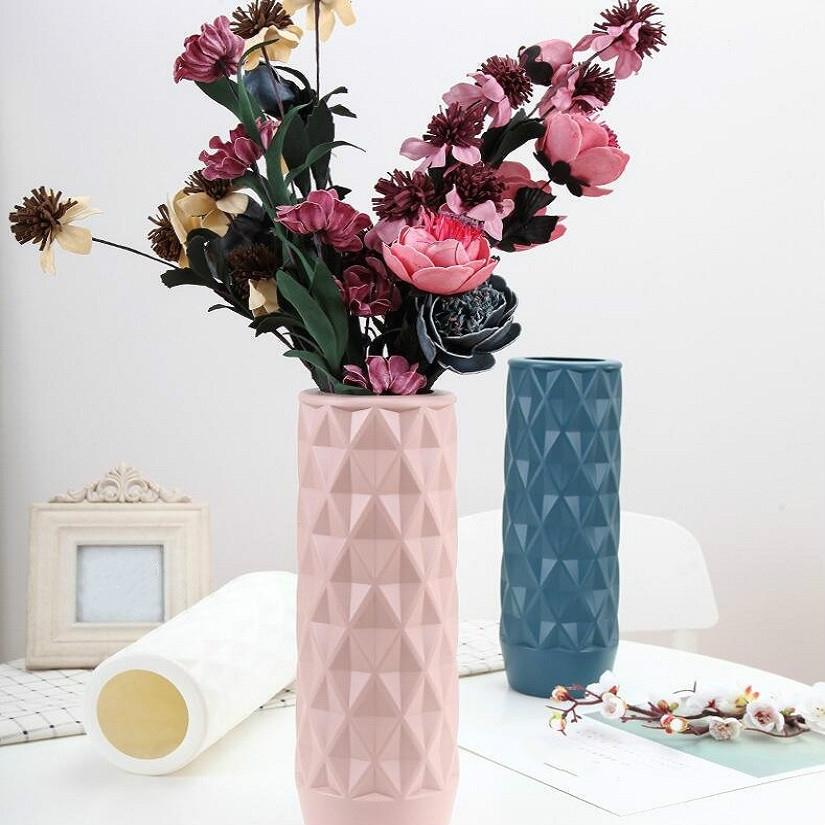 V562-B109574940DBT-202503041636-00 Creative Plastic Vase for Home Decoration - Flower Arrangement Container - Pink - Image 1