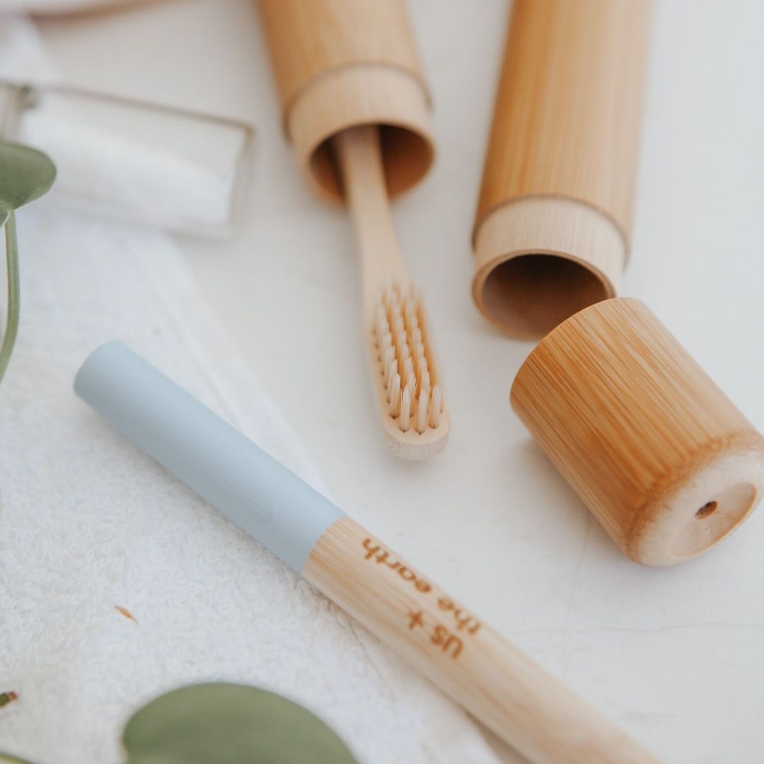 V573-BAMTRS-140225-00 Eco-friendly Bamboo Toothbrush Travel Set - Image 1