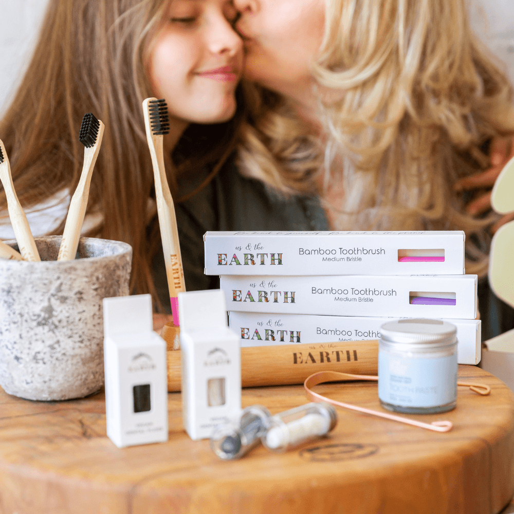 V573-BDFC2-140254-00 100% Biodegradable Eco Dental Floss - Image 1