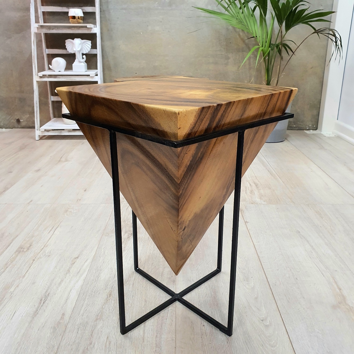 V574-RTF-PYRAMIDNAT-131590-00 Pyramid Side Table/Corner Stool/Plant Stand Raintree Wood Natural Finish - Image 1