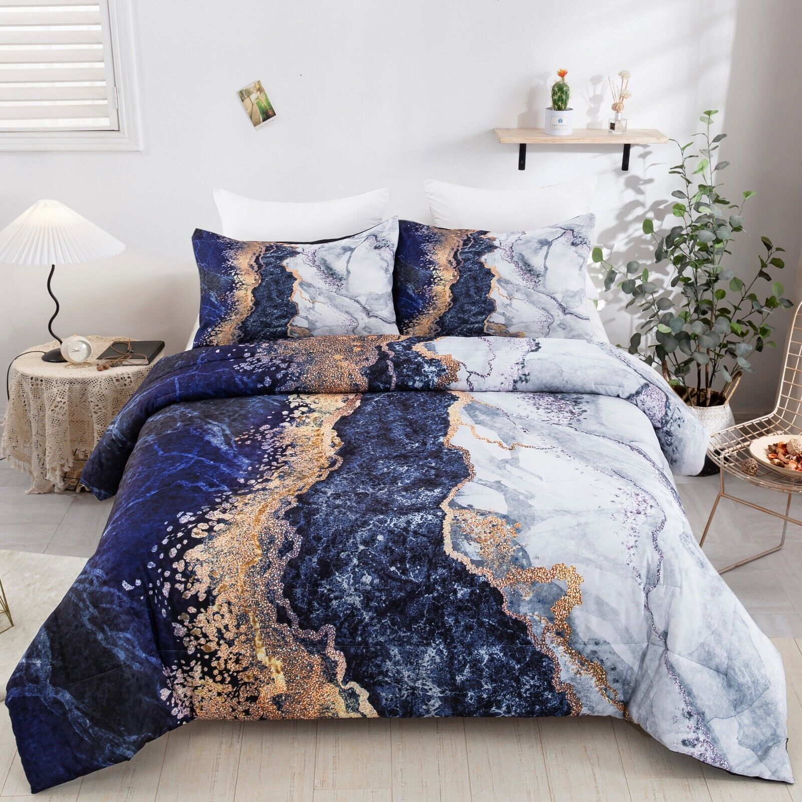 V745-MAB010362AJ3-191313-00 Blue Marble Comforter Set, King Size, Retro Watercolor 3-Piece Bedding Ensemble - Image 1