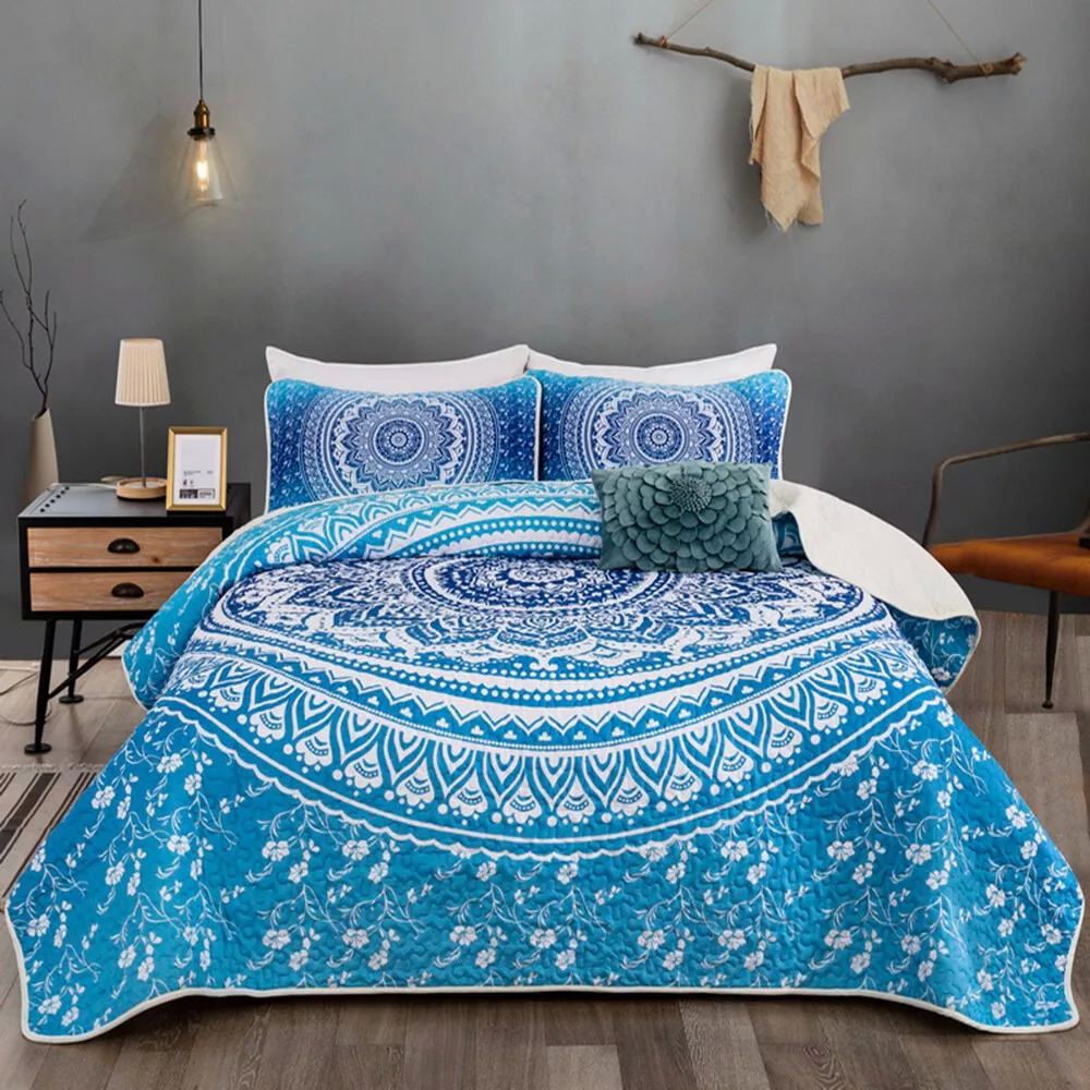 V745-MAC08021Q13U-190858-00 Xciting Quilted bedspread and pillowcovers set: Add Some Fun - Queen size - Image 1