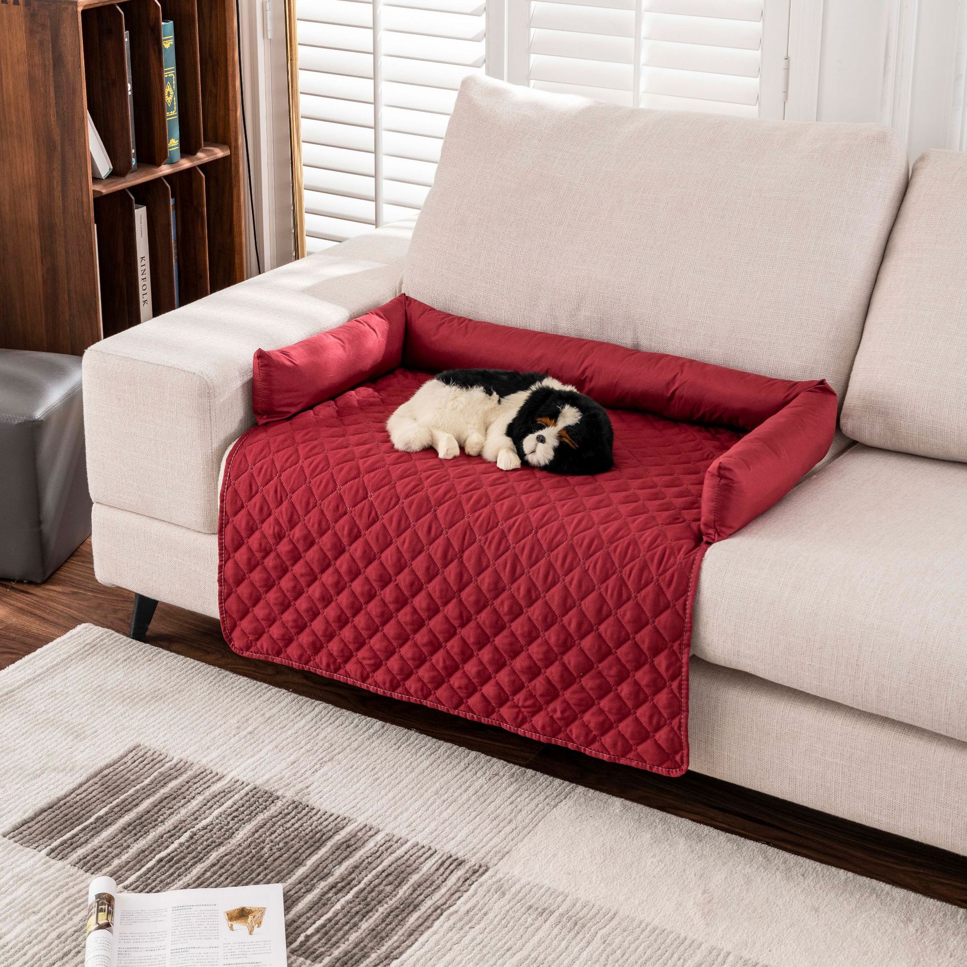 V888-ELOSUNG10056-203166-00 Waterproof Pet Mat for Sofa, Car & Bed 75*120cm - Image 1