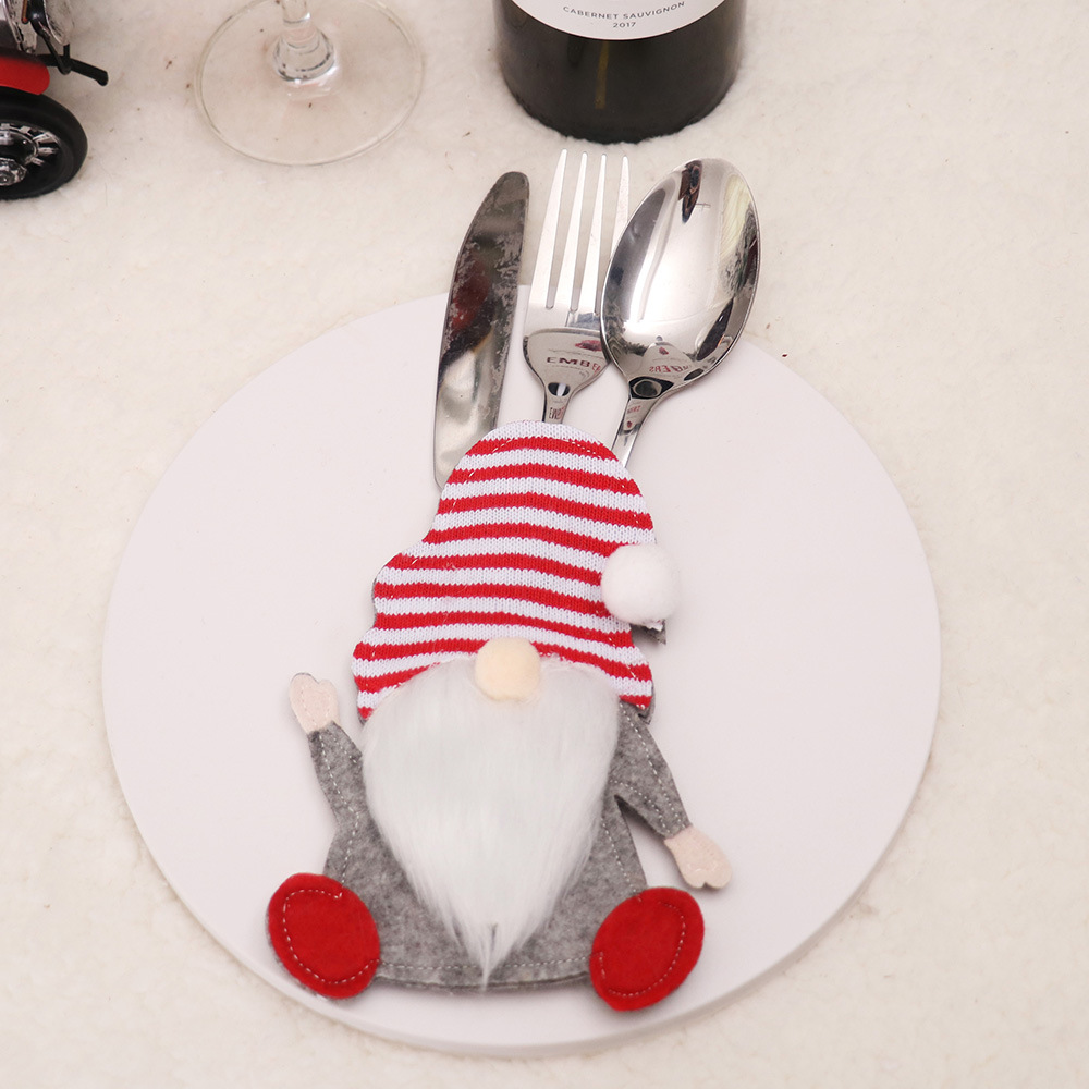 V888-ELOSUNG10516-205520-00 Christmas Gnome Cutlery Holder – Red Striped Hat Silverware Pouch for Festive Table Decor 10 pieces - Image 1