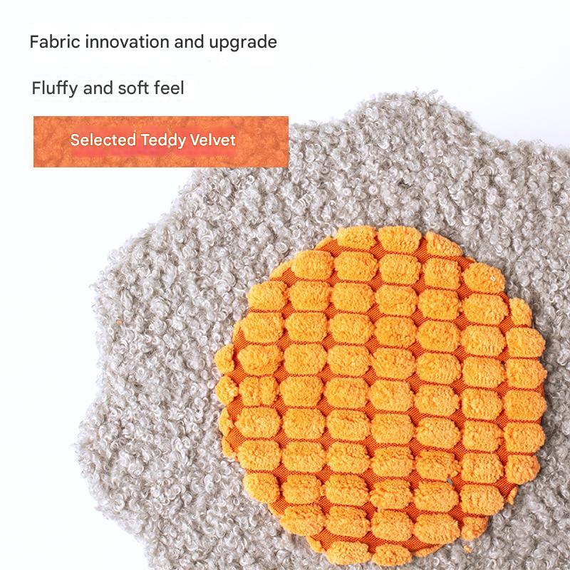 V888-ELOSUNG12943-213982-02 Strawberries Interactive Cat Scratching Post with Playful Ball Toys, Flower Design - 35cm Height, 26cm Base - Image 1