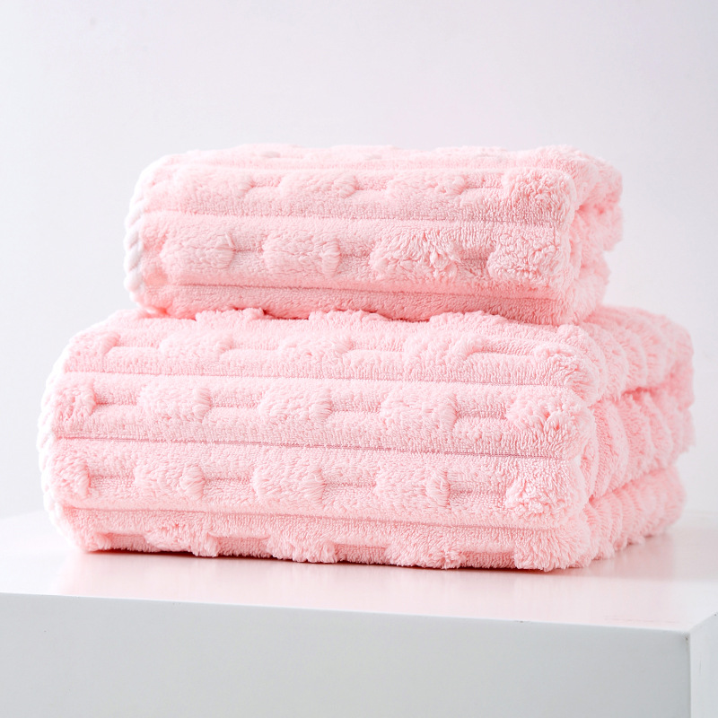 V888-ELOSUNG17783-223317-00 Pink Thickened Coral Fleece Towel Set, Large Bath Towel & Face Towel Combo, Soft & Absorbent Towels for Home Use - Image 1