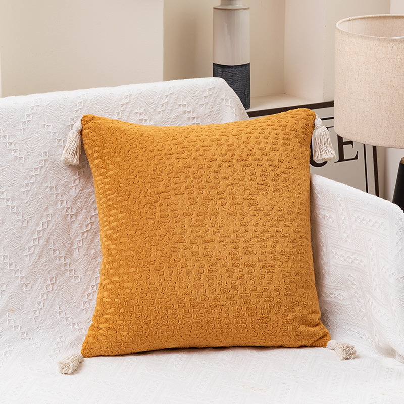 V888-ELOSUNG19437-202502281141-00 Yellow Pillow Covers - Tassel Accent Cushion Covers - 45x45cm (Set of 2) - Image 1
