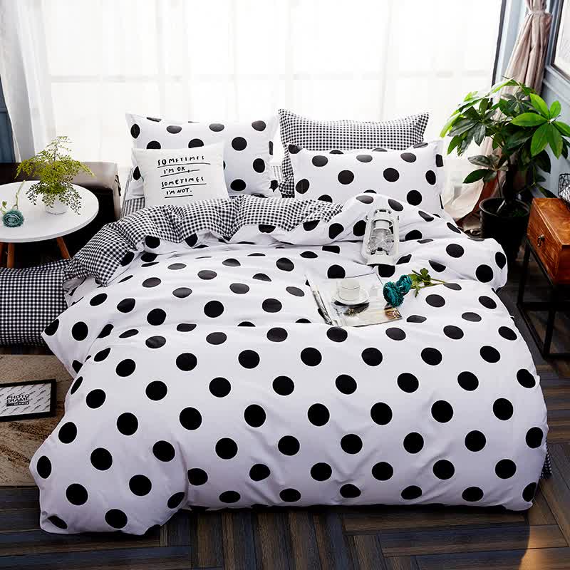V888-ELOSUNG20300-225771-00 Black Polka Dot Premium Three-Piece Bedding Set - Comfortable Polyester with Adjustable Corner Straps (Quilt Cover 173*230CM + Pillowcase 51*76CM*2) - Image 1