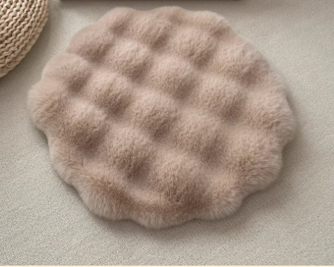V888-ELOSUNG22813-202504031727-00 Milk tea color Plush Round Cat Mat - Soft Faux Fur Sleeping Pad (40cm Diameter) - Image 1