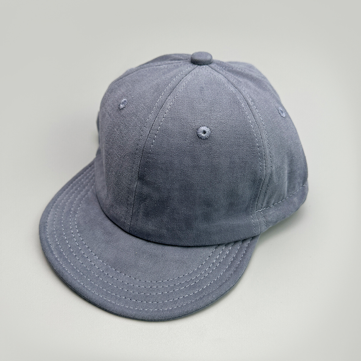 V888-ELOSUNG22856-202504141651-00 Gray Minimalist Baseball Cap - Unisex Retro Streetwear Hat - Image 1