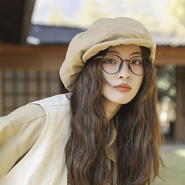 V888-ELOSUNG22881-202504141420-00 Beige Women's Vintage Style Baker Boy Cap - Soft Cotton Linen Blend - Image 1