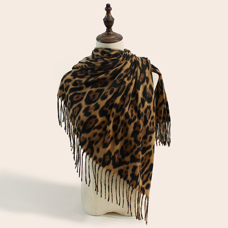 V888-ELOSUNG25441-202504281212-00 Stylish Animal Print Scarf - Warm Fall/Winter Shawl with Tassels, Imitation Cashmere(Khaki) - Image 1