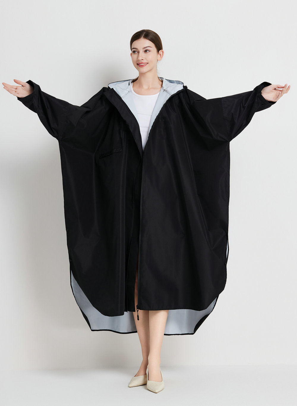 V888-ELOSUNG26492-202504281408-00 Black Stylish Waterproof Raincoat Poncho - Long, Packable for Outdoor Travel & Hiking - Image 1