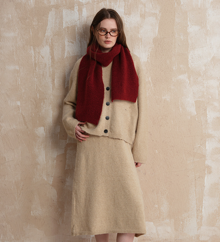 V888-ELOSUNG26614-202505131641-00 Red Soft Wool Blend Knitted Scarf Women Men Winter Pure Color Neck Wrap (157x22cm) - Image 1