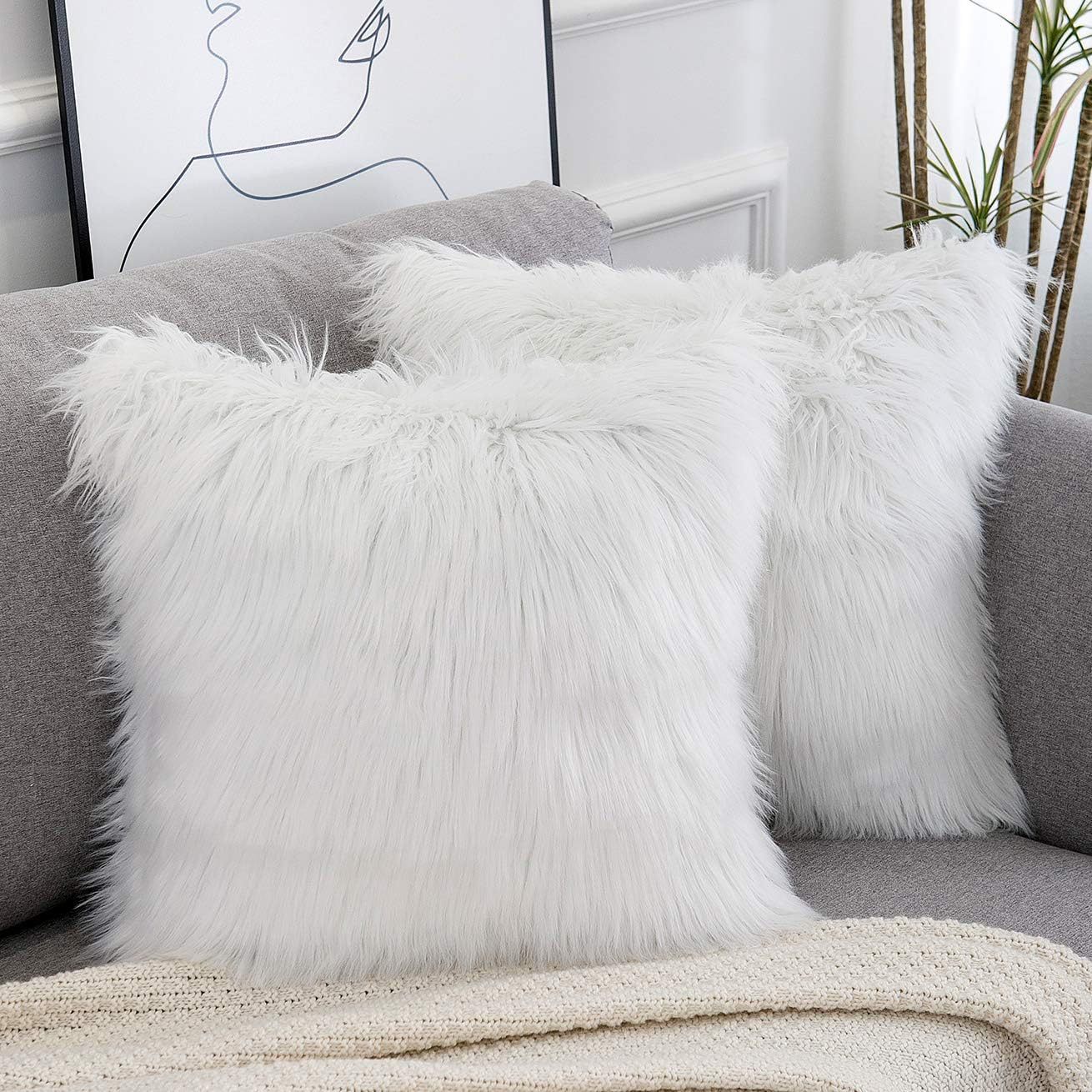 V888-ELOSUNG27969-202505231128-00 White Luxurious Long Faux Fur Cushion Covers - Set of 2, 45x45cm Soft Plush Decorative Pillowcases for Sofa & Bed - Image 1