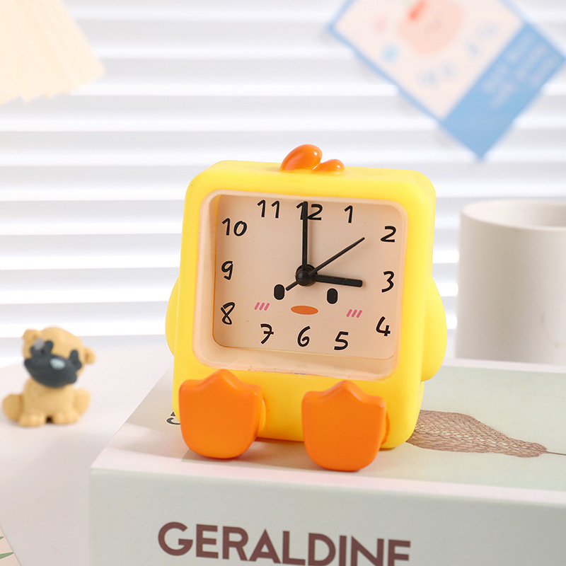 V888-ELOSUNG29564-202506051748-00 Adorable Cartoon Animal Alarm Clock - Silent Quartz Movement, Loud Alarm, Battery Operated(Yellow) - Image 1