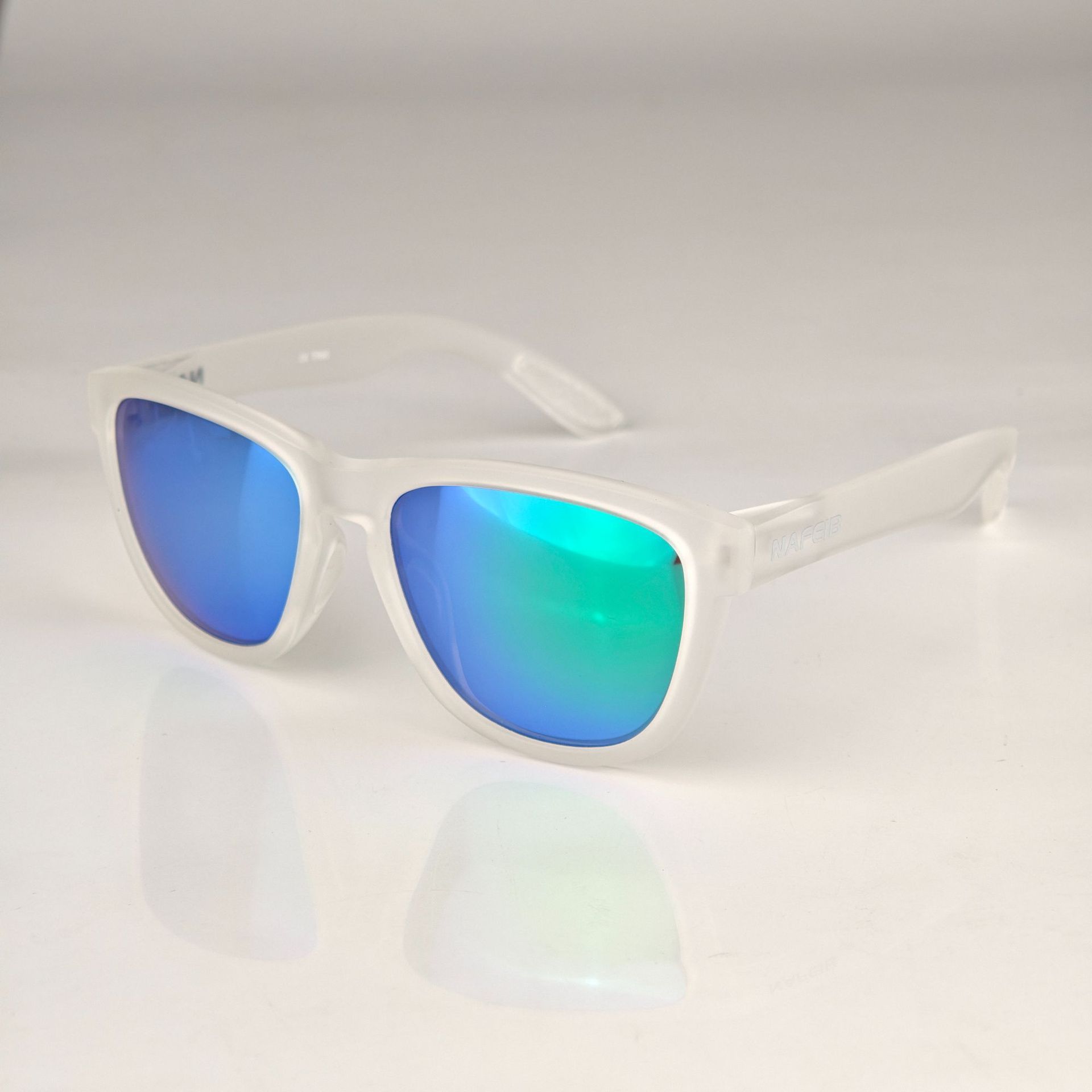 V888-ELOSUNG29608-202506061826-00 NAFEIB Polarized Sports Sunglasses - Lightweight TR90 Frame, UV400 Protection for Riding & Outdoor Activities(Transparent) - Image 1