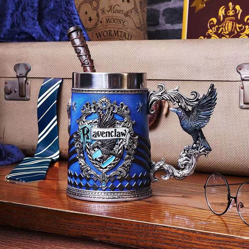 V888-ELOSUNG29844-202506191128-00 Collectible Fantasy House Crest Tankard Mug - 600ml Stainless Steel Lined Resin Beer Stein(blue) - Image 1