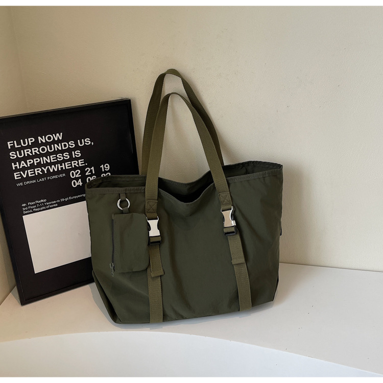 V888-ELOSUNG32140-202505301142-00 Green Women's Large Capacity Nylon Tote Bag - Stylish Casual Shoulder & Crossbody Bag with Detachable Pouch - Image 1