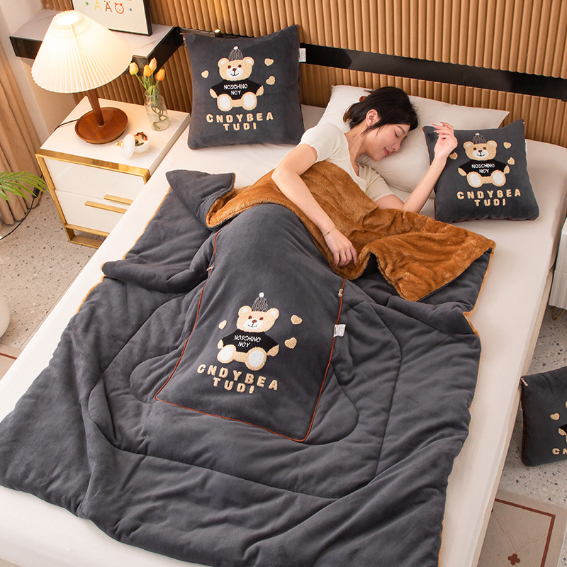 V888-ELOSUNG33334-202506191325-00 Grey Padded Thickened Hat Bear 2-in-1 Foldable Car Pillow Blanket - Cozy 40x40cm Pillow, Unfolds to 100x150cm Blanket for Travel and Office Naps - Image 1