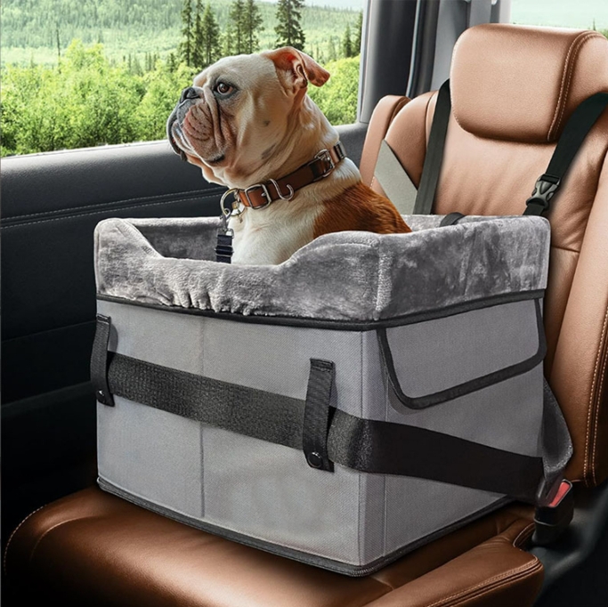 V888-ELOSUNG34268-202506241207-00 Grey Car Pet Pad - Portable Dog Booster Seat for Safe and Comfortable Travel - Image 1