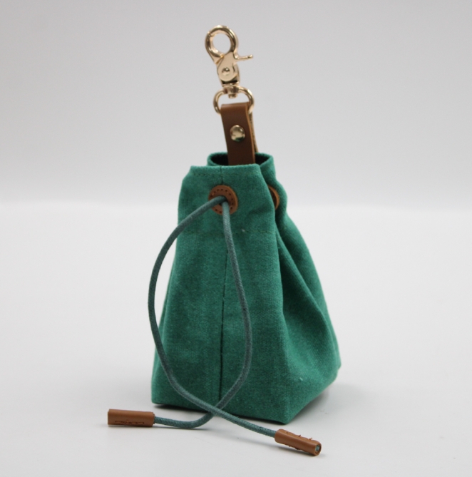 V888-ELOSUNG34320-202506301102-00 2-PCS Aqua Clip-On Canvas Dog Treat Pouch - Portable Drawstring Bag for Training & Walks - Image 1