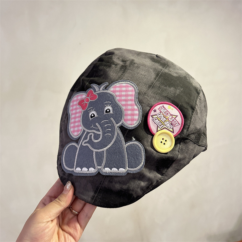 V888-ELOSUNG35431-202506301111-00 Cute Elephant Applique Beret Hat - Soft Fabric, Adjustable Fit, Retro Newsboy Cap(Black) - Image 1