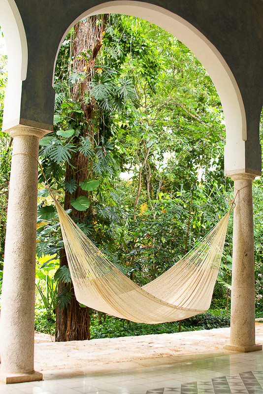 V97-3MCREAM-52532-00 The out and about Mayan Legacy hammock Single Size in Marble colour - Image 1
