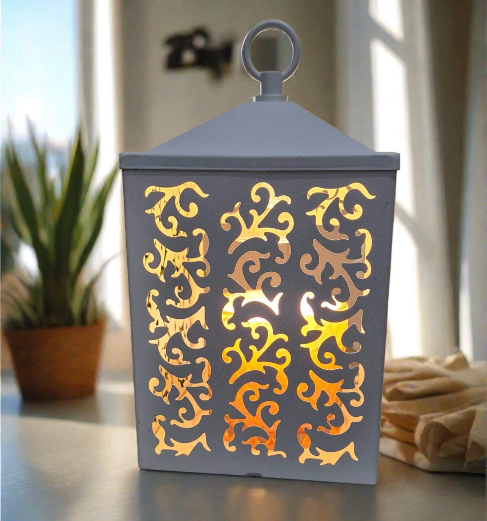 V1049-CLWHT-202508141820-00 White Cottage Lantern - Image 1