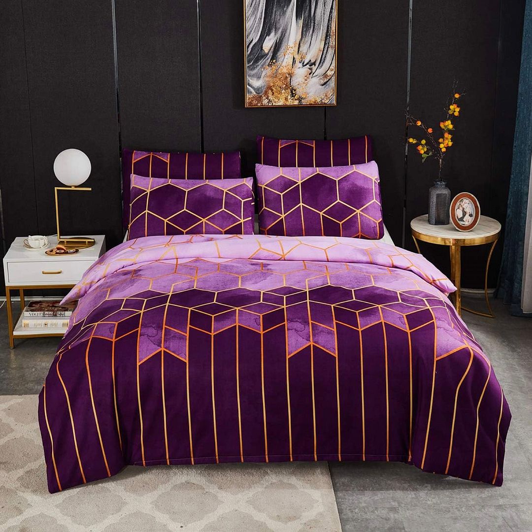 V493-MK-478-202508071516-00 Erena Purple Quilt/Doona/Duvet Cover Set - King Size - Image 1