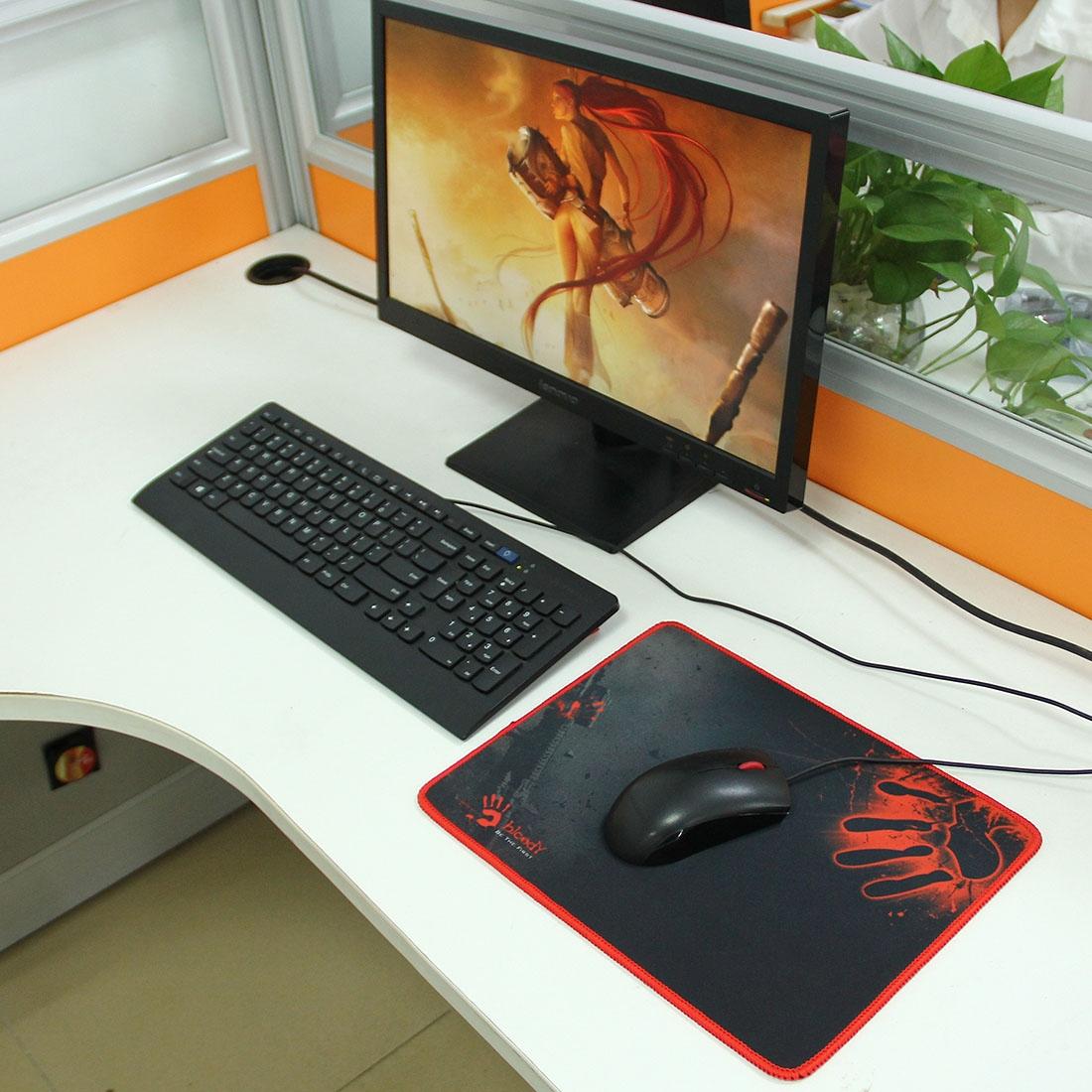 V562-A0561BK-202508272354-00 Large Anti Slip Game Keyboard Mouse Pad 320 X 240 X 3 Mm - Image 1