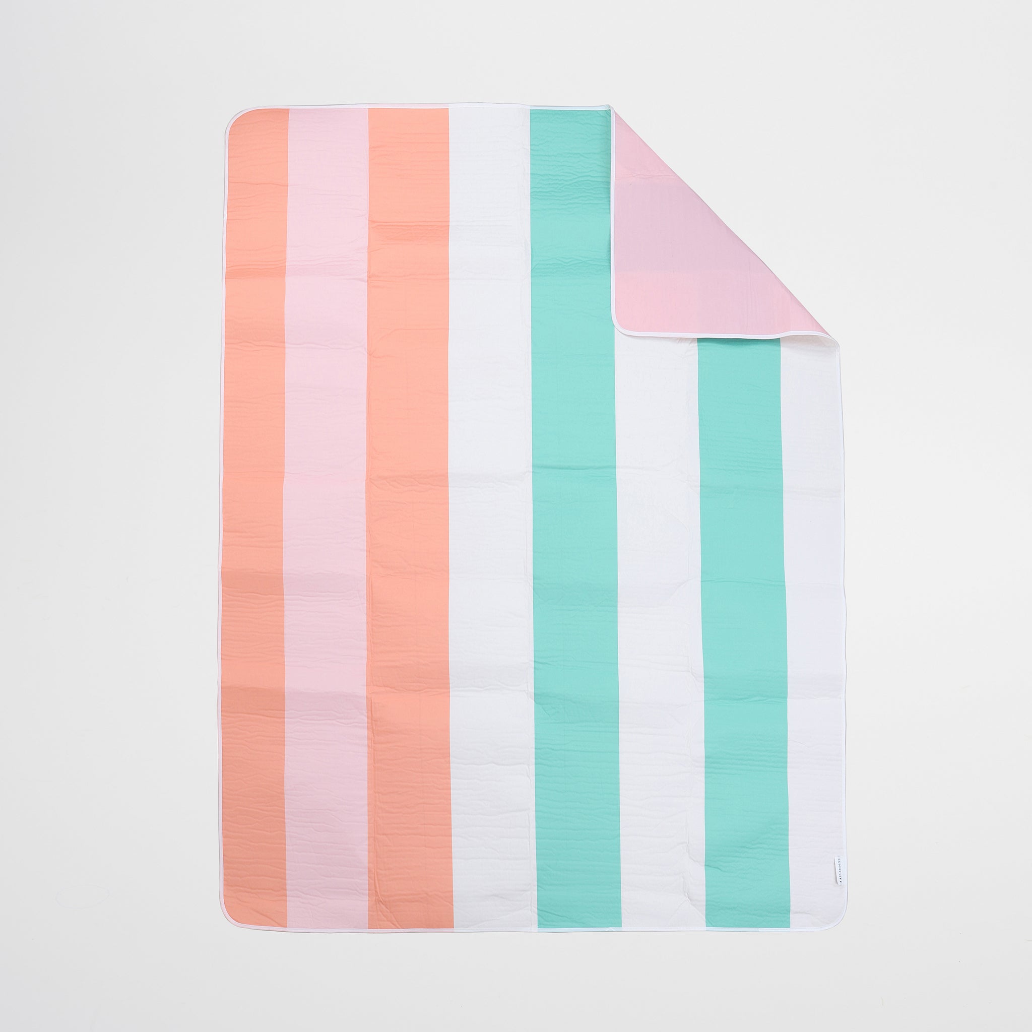 V596-S3DBLKUT-202508181035-00 Beach & Picnic Blanket Utopia - Image 1