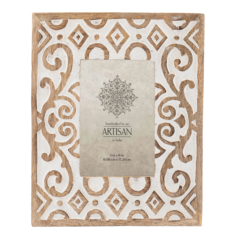 V637-53603PFR-202508251715-00 Handcrafted 4x6in 'Symmetry' Photoframe 25cm - Image 1