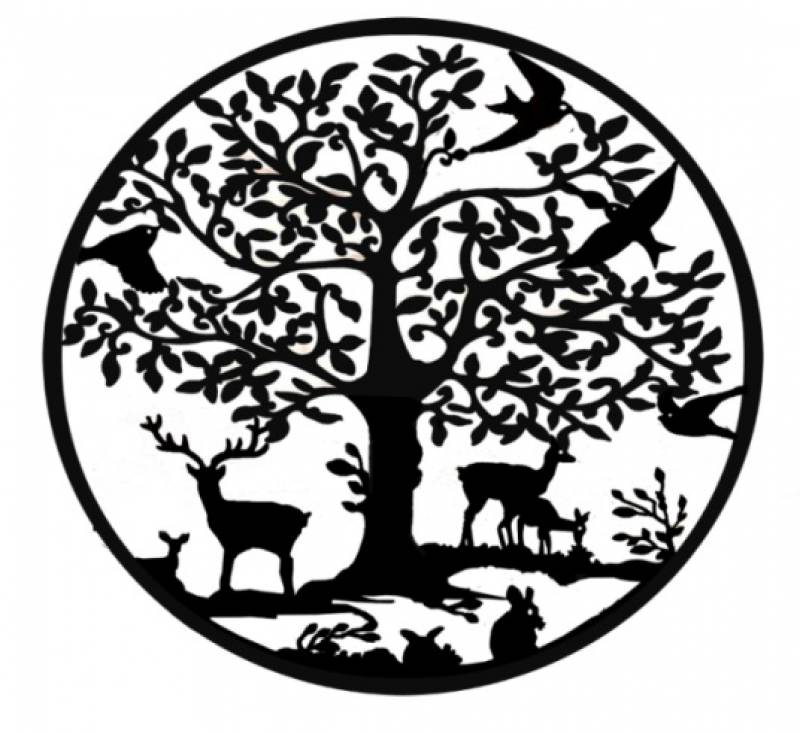 V637-E144900-202508251853-00 Grazing Deer Metal Wall Art 60cm - Image 1