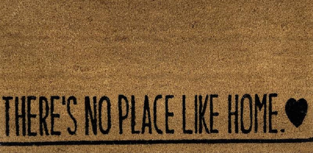 V637-E423628-202508252340-00 Large Theres No Place Like Home Doormat Door Mat 90cm - Image 1