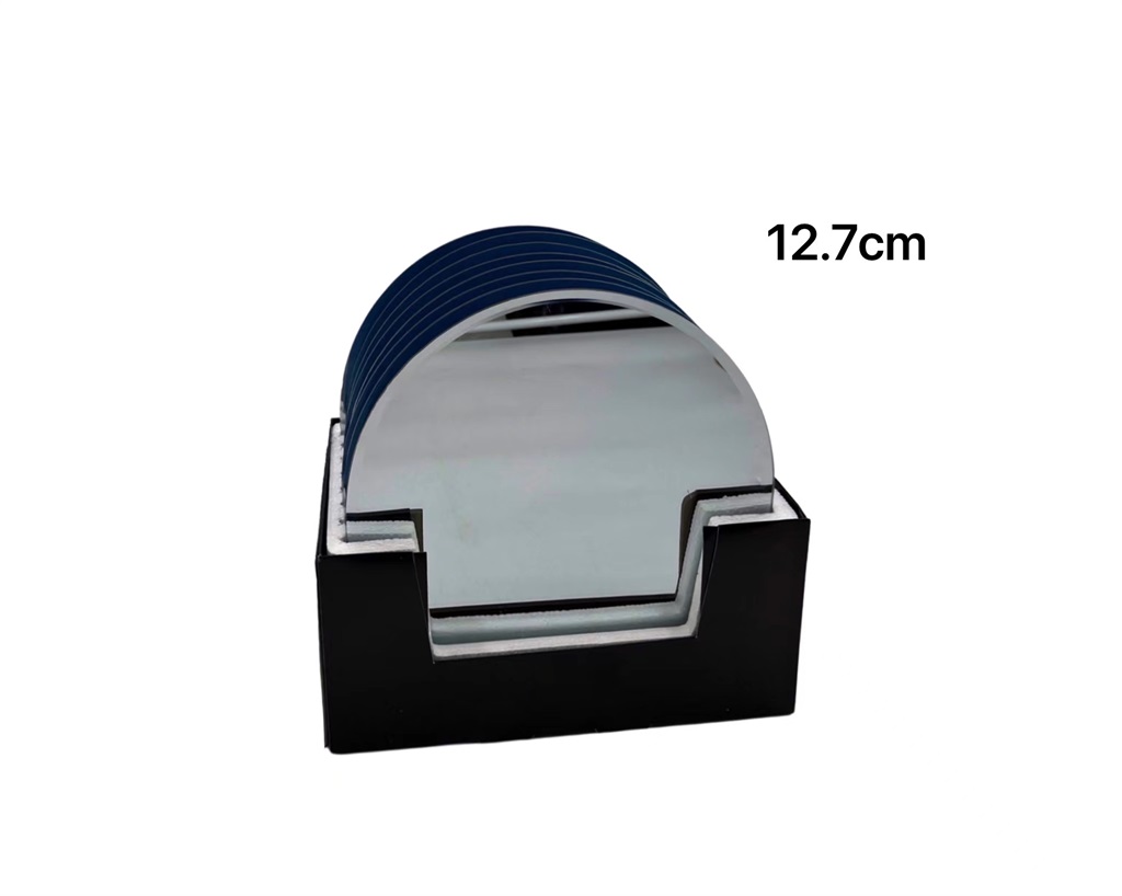 V637-GCH32477-202508252025-00 bulk 40 Mirror Candle Holder 13cm - Image 1