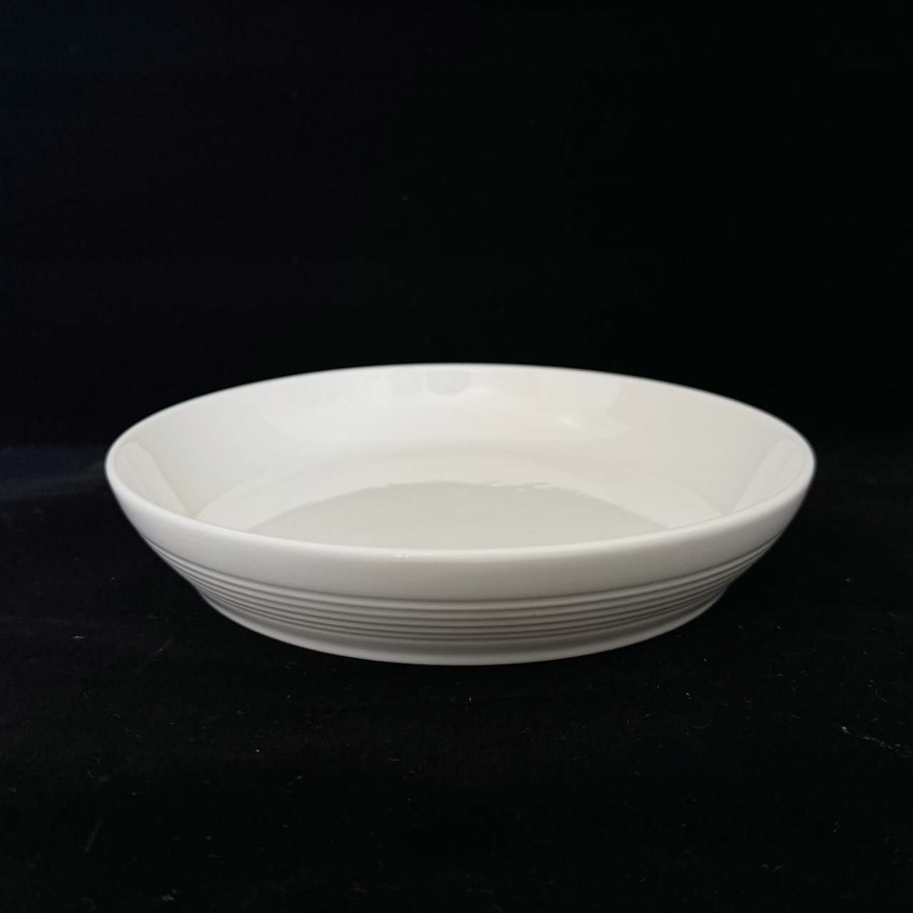 V637-TAB37071-202508260635-00 bulk 24 White Fine Bone China Embossed Side Plate 19cm - Image 1