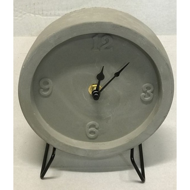 V637-WF-AHF171571-202508260411-00 Cement Table Clock 16cm - Image 1