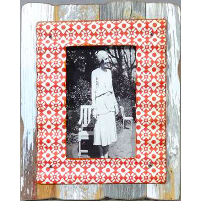 V637-WF-WOO-1043-202508260655-00 Rustic Single Photo Frame 23cm - Image 1