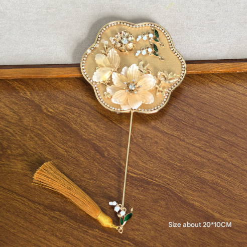 V888-ELOSUNG36129-202508041448-00 Yellow Exquisite Chinese Palace Style Mini Fan - Handheld Decorative Prop with Tassel for Photoshoots - Image 1